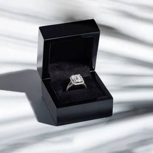 Custom Rigid Ring Boxes